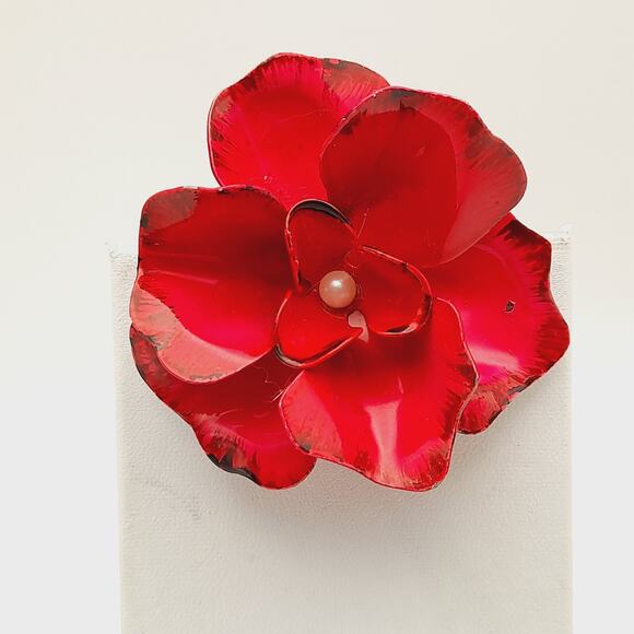 Vintage 1960s Red Enamel Metal Flower 2 1/4 Inches Brooch - Picture 5 of 8